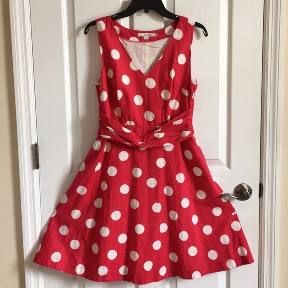 Boden Dresses & Skirts - Pretty Lady Red and White Polka dot dress♥️